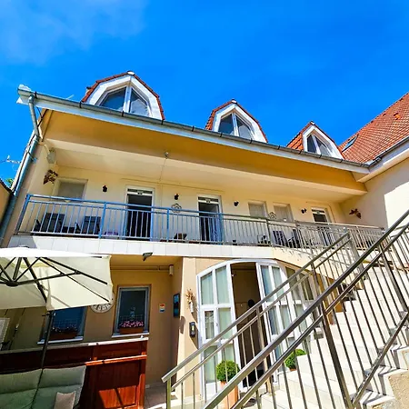 Weinberger Vendeghaz